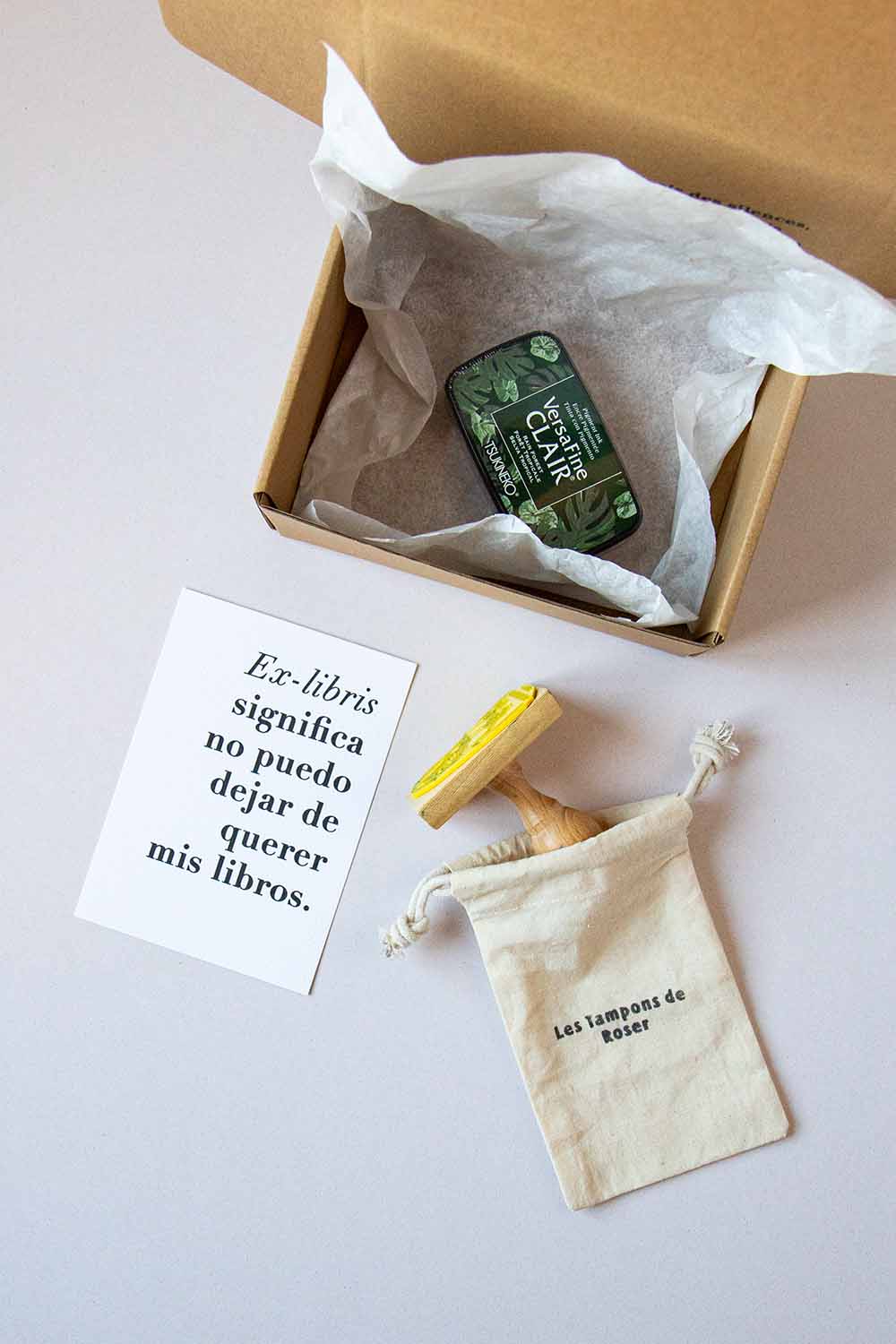 Envoltorio ex-libris pequeña lectora